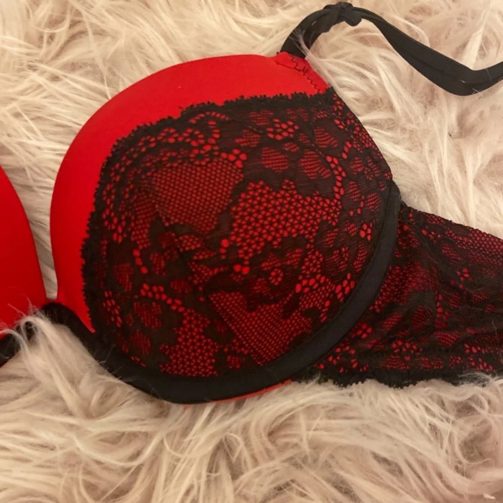 Bra - Picture 2 of 4